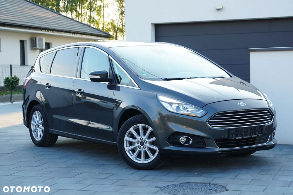 Ford S-Max 2.0 TDCi Titanium - 4