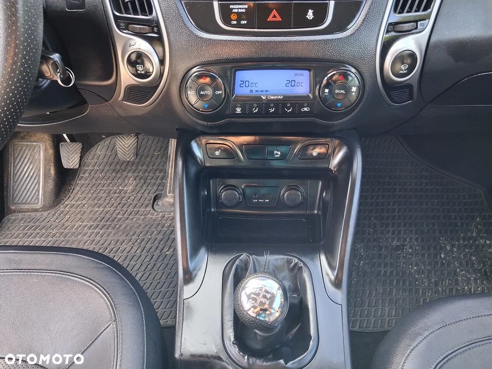 Hyundai ix35 1.7 CRDi Premium 2WD - 14