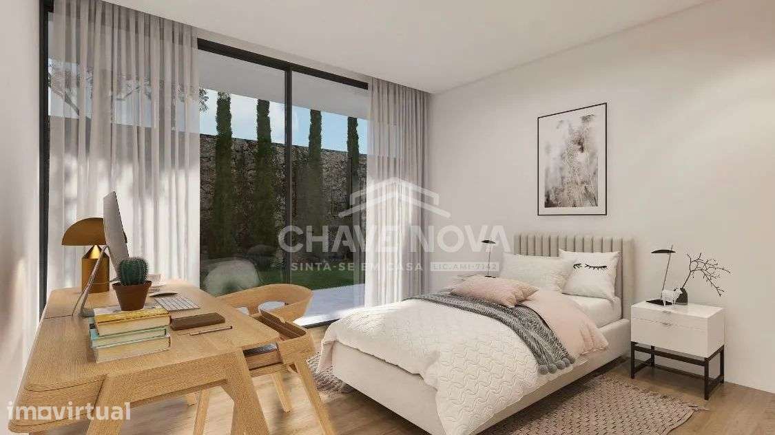 Terreno com Projeto Aprovado para Moradia Isolada na Madalena - Grande imagem: 4/35
