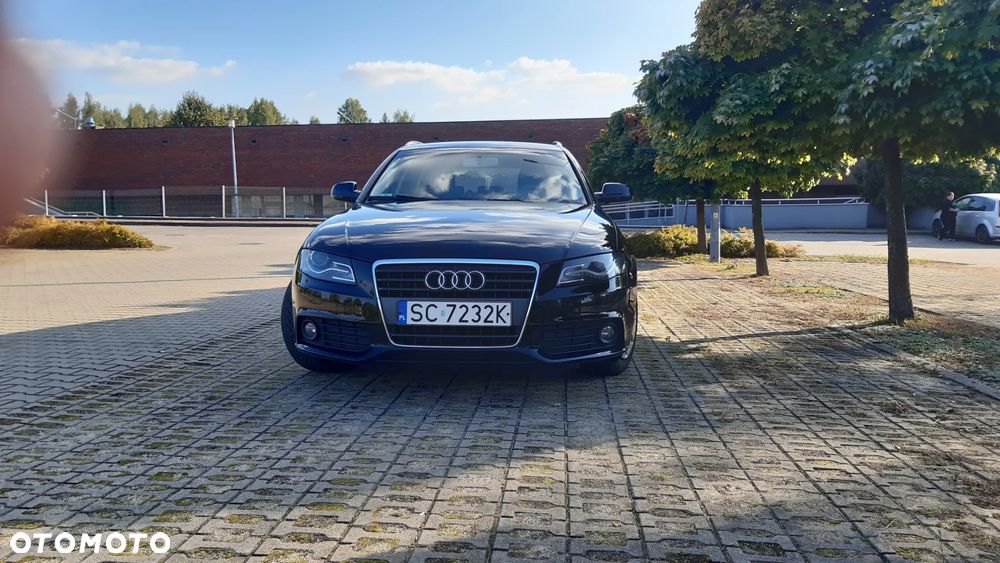 Audi A4 - 1