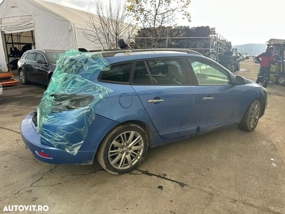 Dezmembrari Renault Megane 3 Facelift 1.6 DCI - 4