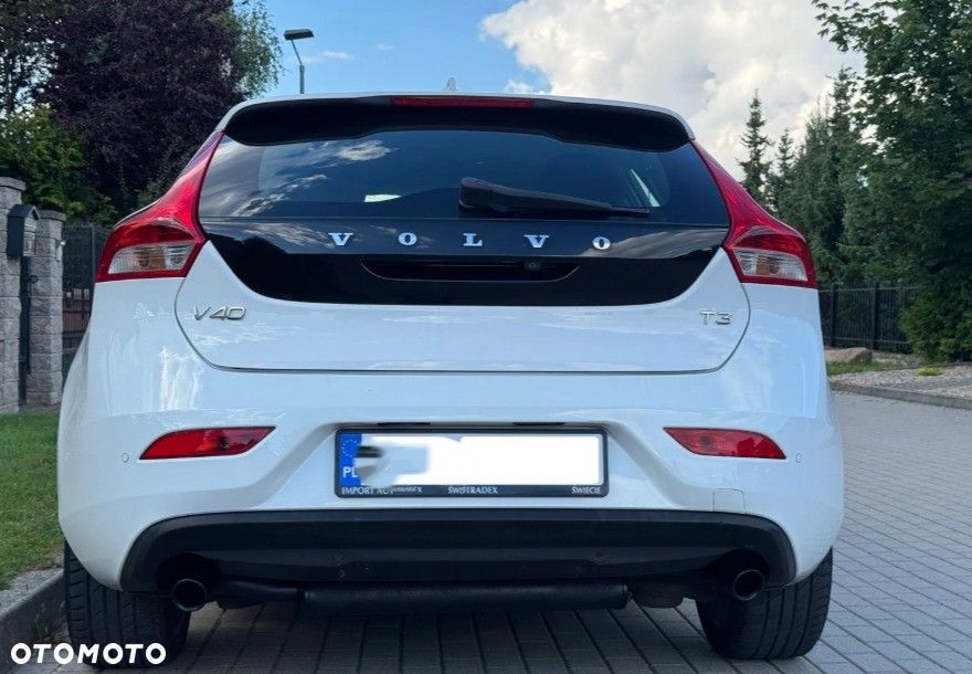 Volvo V40 T3 - 10