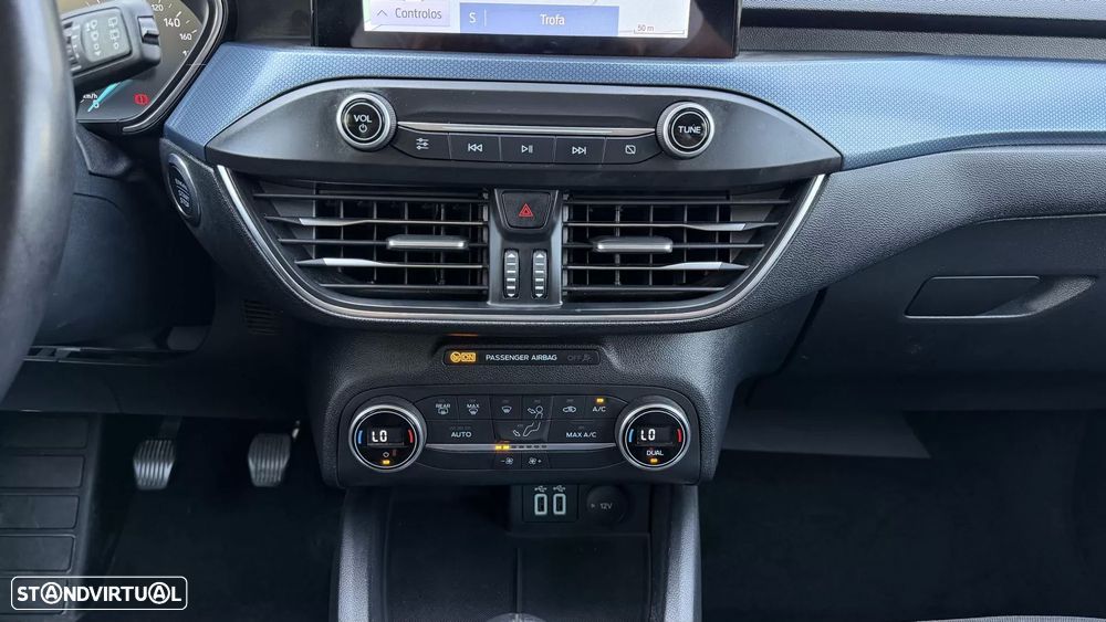 Ford Focus SW 1.5 TDCi EcoBlue Active X - 11