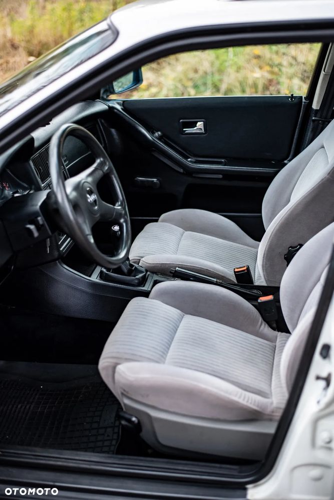 Audi 80 1.8 - 13
