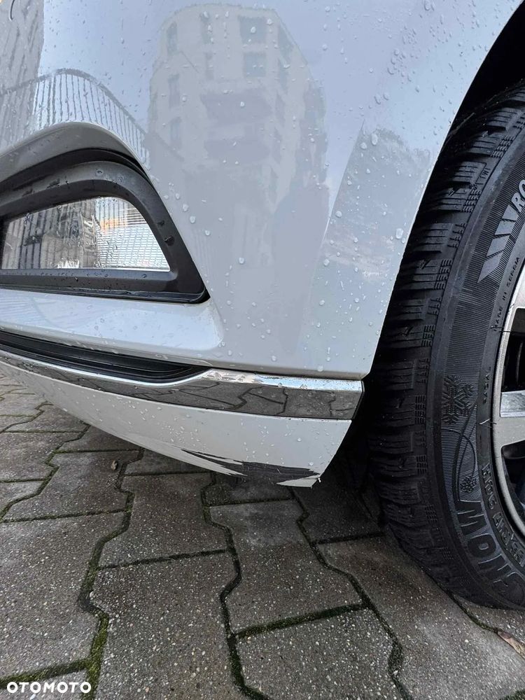 Volkswagen Passat - 17