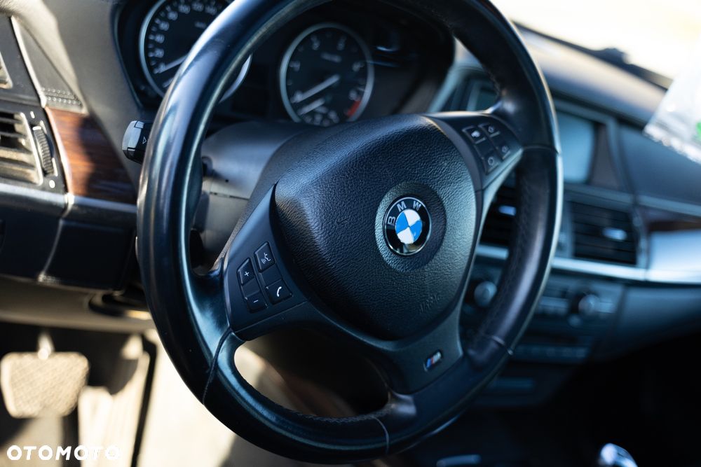 BMW X5 4.0d xDrive - 16