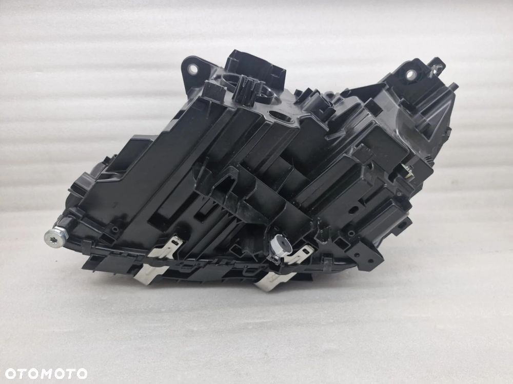 BMW 5 G60 G61 G90 G91 FULL LED BLACK SHADOW LAMPA PRAWA PRZÓD 5A798D808 - 11