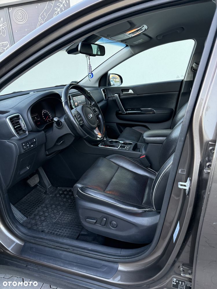 Kia Sportage - 10