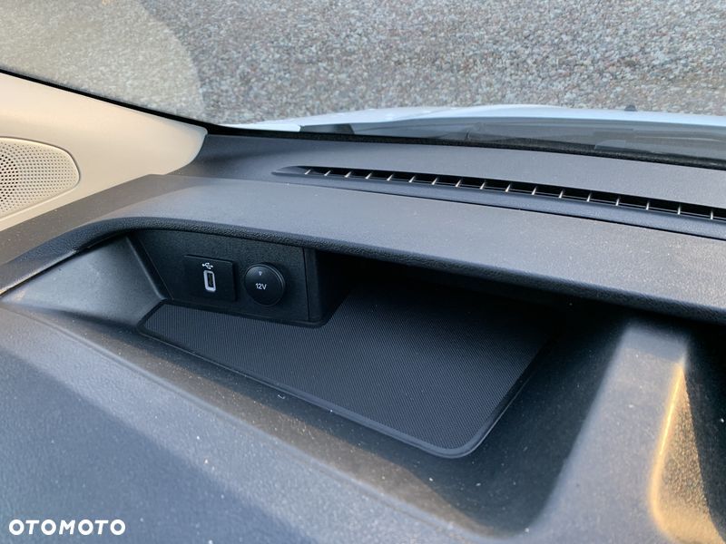 Ford TRANSIT CUSTOM MAXI Long L2H1 Lift Wzmocniony Hak2,8t. Mocny silnik 2.0 130KM EURO6 HOMOLOGACJA VAT-1  Wyposażenie TREND+ Kamera Hak Nawigacja Telefon Parktroniki Zabudowa paki Długa paka do 3650mm - 30