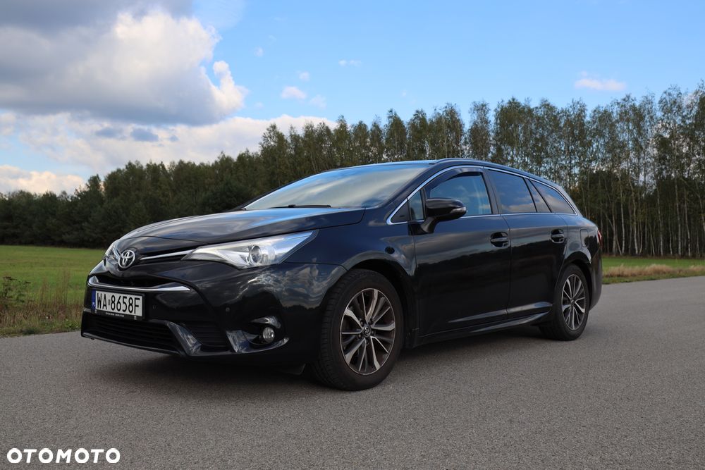Toyota Avensis 1.8 Premium MS - 1