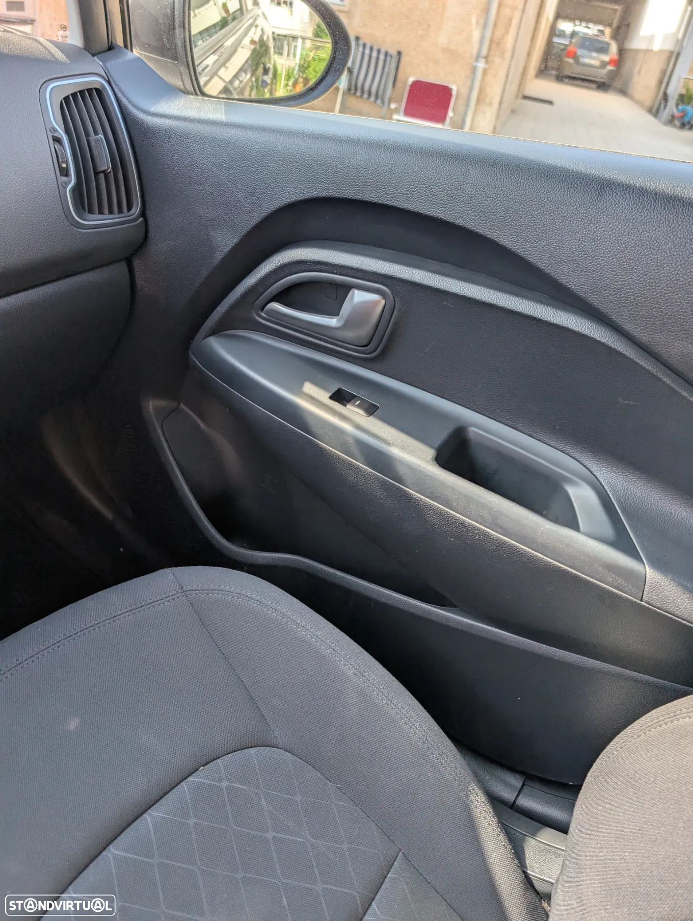 Kia Rio 1.1 CRDi EX ISG - 9