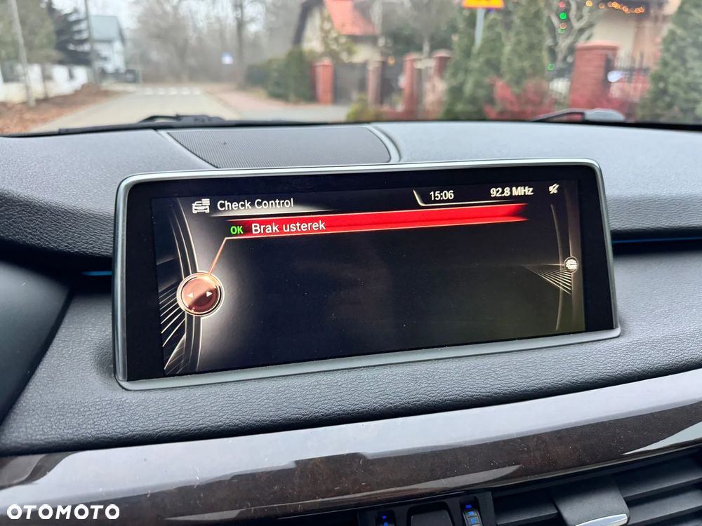 BMW X5 xDrive50i Sport-Aut - 14