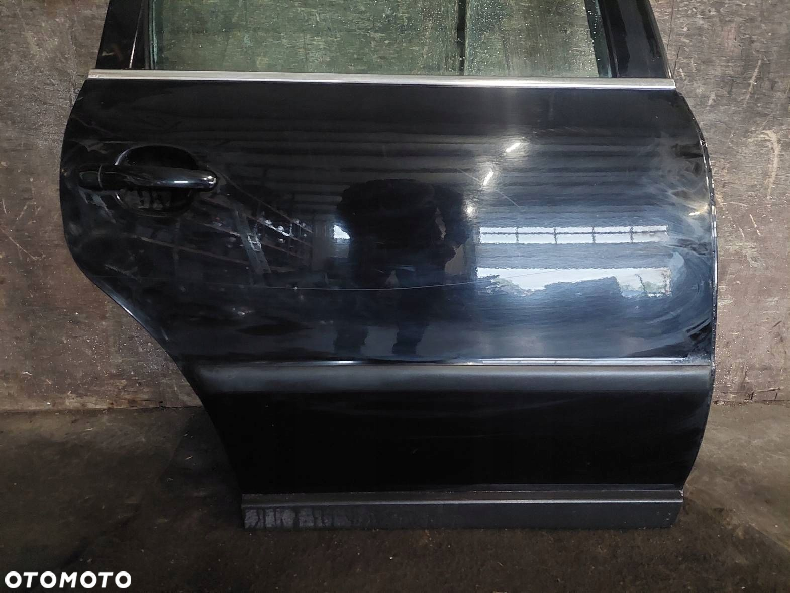 DRZWI KOMPLETNE PRAWY TYŁ VOLKSWAGEN PASSAT B5 FL - 11
