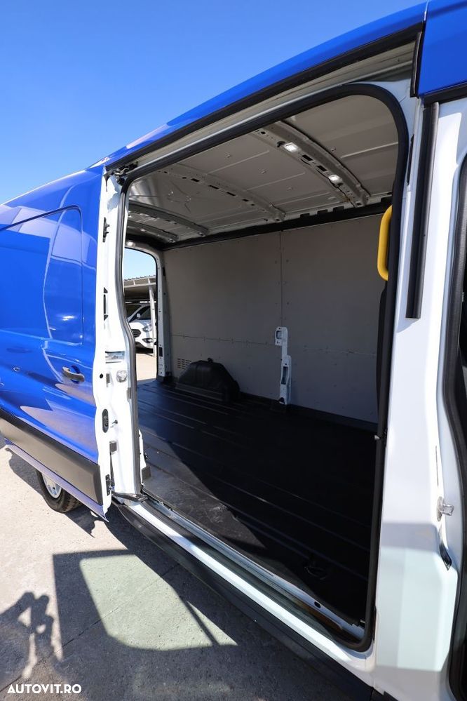 Ford Transit L3H2 2.0D 130CP - 11