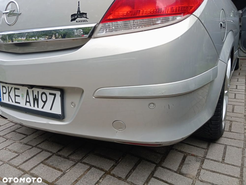 Opel Astra 1.8 Cosmo - 32