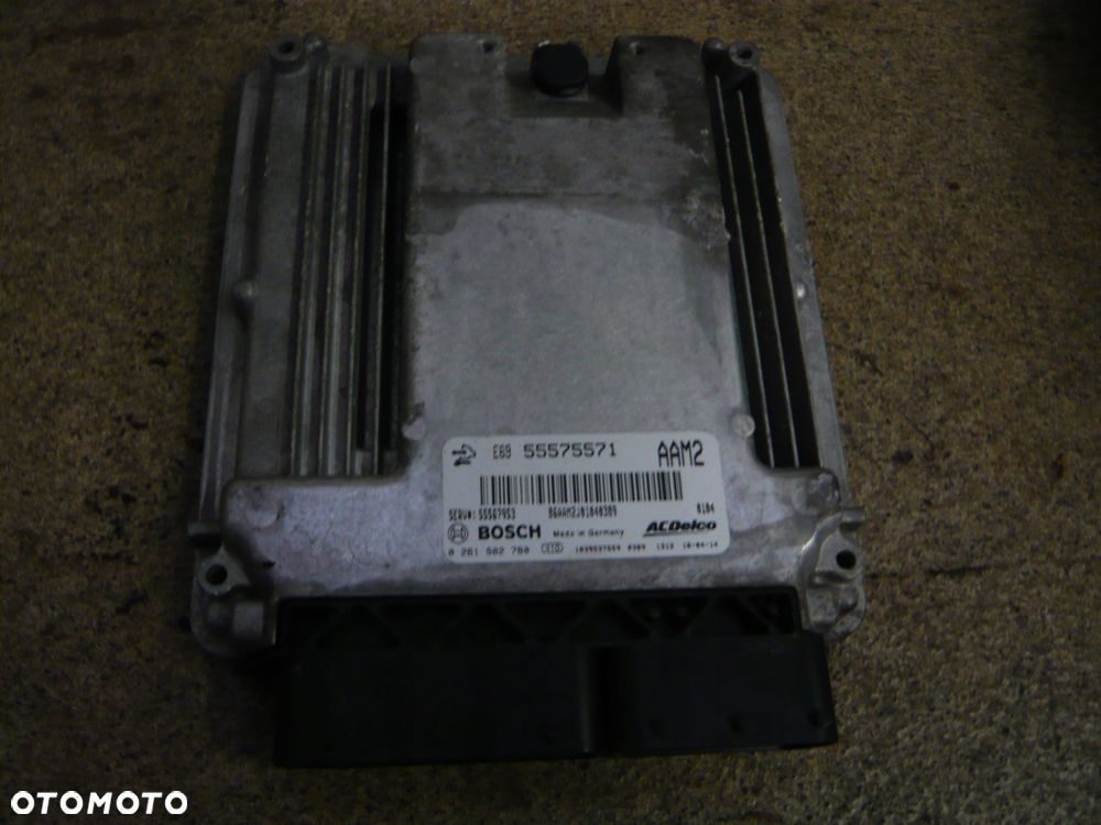 komputer sterownik silnika 55575571 opel - 1