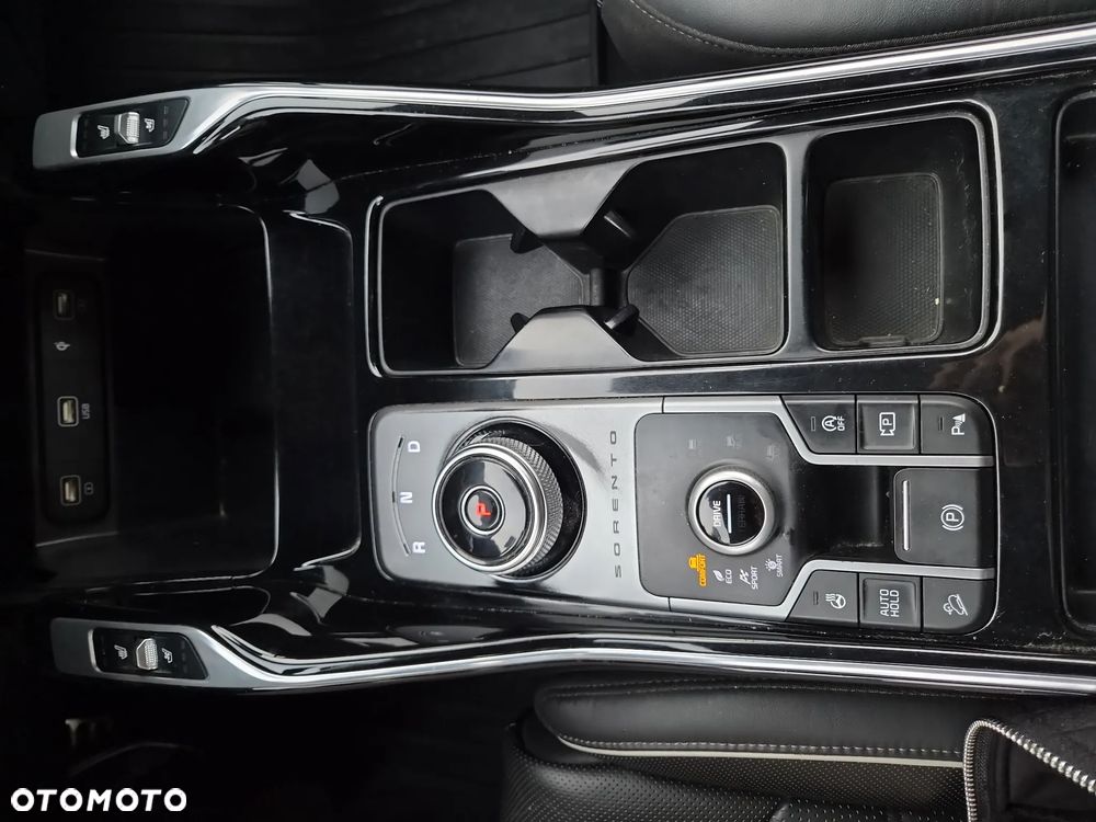 Kia Sorento 2.2 CRDI GT Line - 19