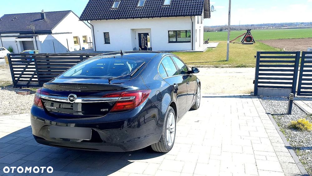 Opel Insignia CT 2.0 CDTI - 3