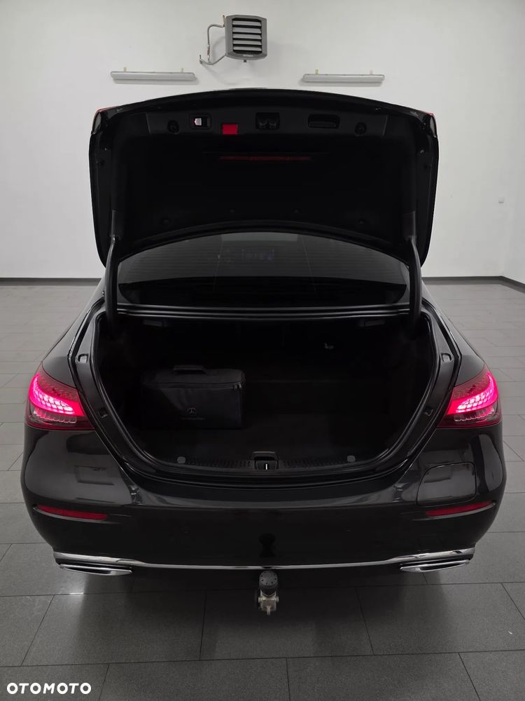 Mercedes-Benz Klasa E 300 de 9G-TRONIC AMG Line - 40
