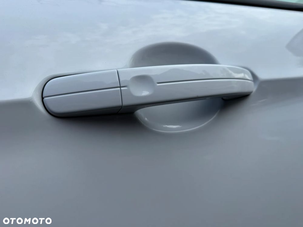 Ford Kuga 2.0 TDCi 4x4 ST-Line - 12