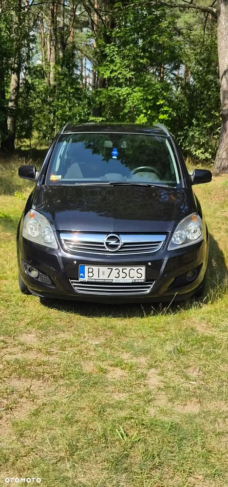 Opel Zafira - 2