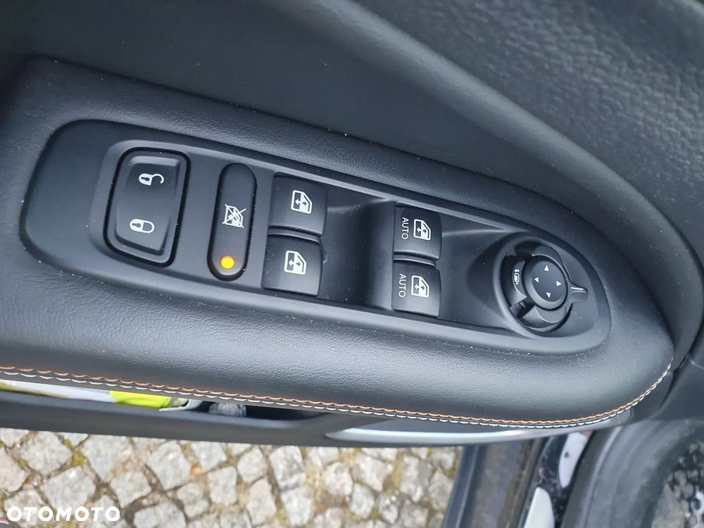 Jeep Compass 1.4 TMair Limited 4WD S&S - 14