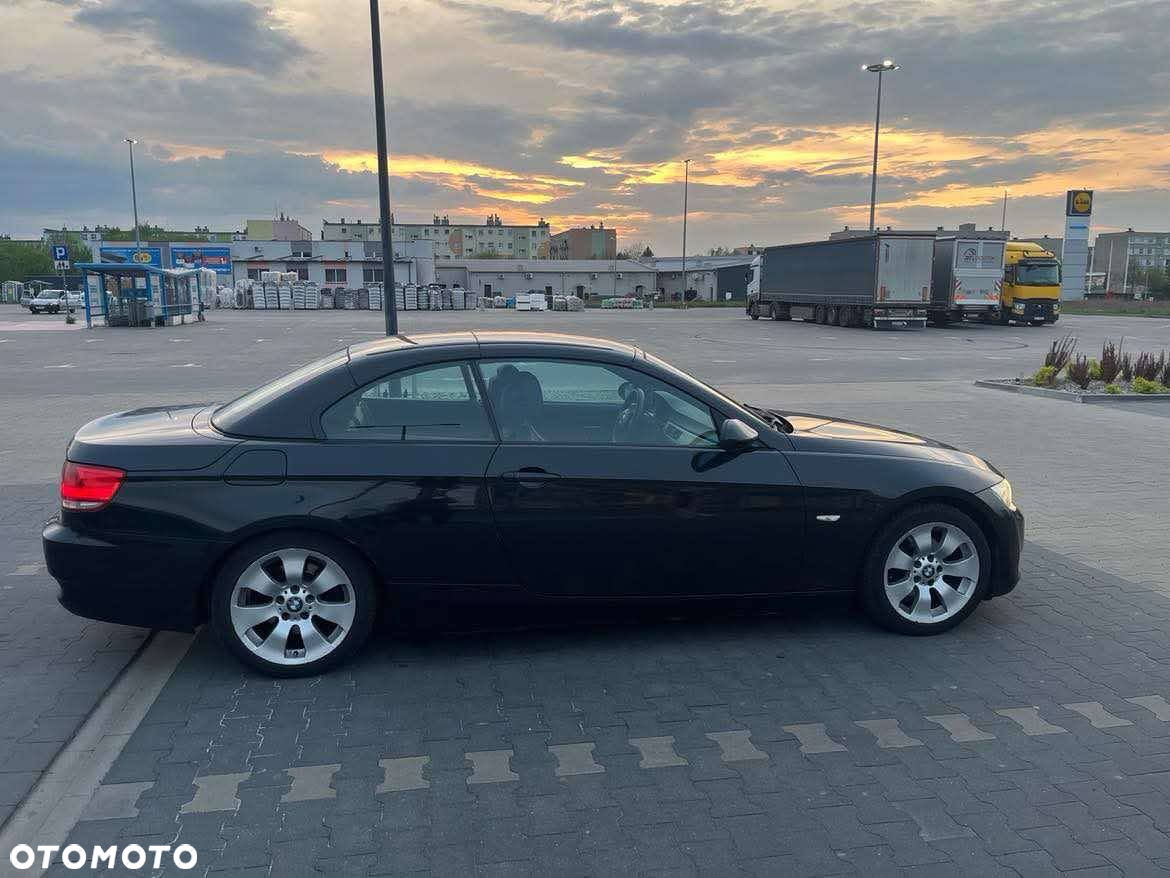 BMW Seria 3 320i - 10