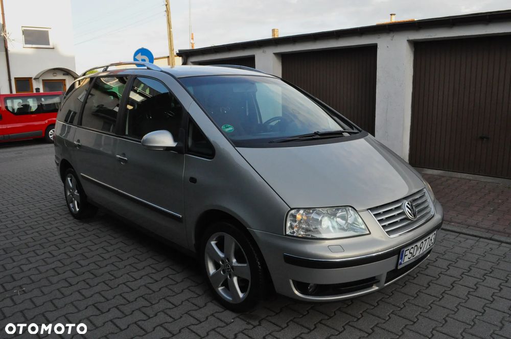 Volkswagen Sharan 2.0 TDI Exclusive Edition - 2