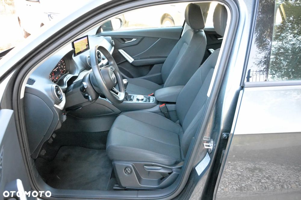 Audi Q2 35 TFSI S Line - 10