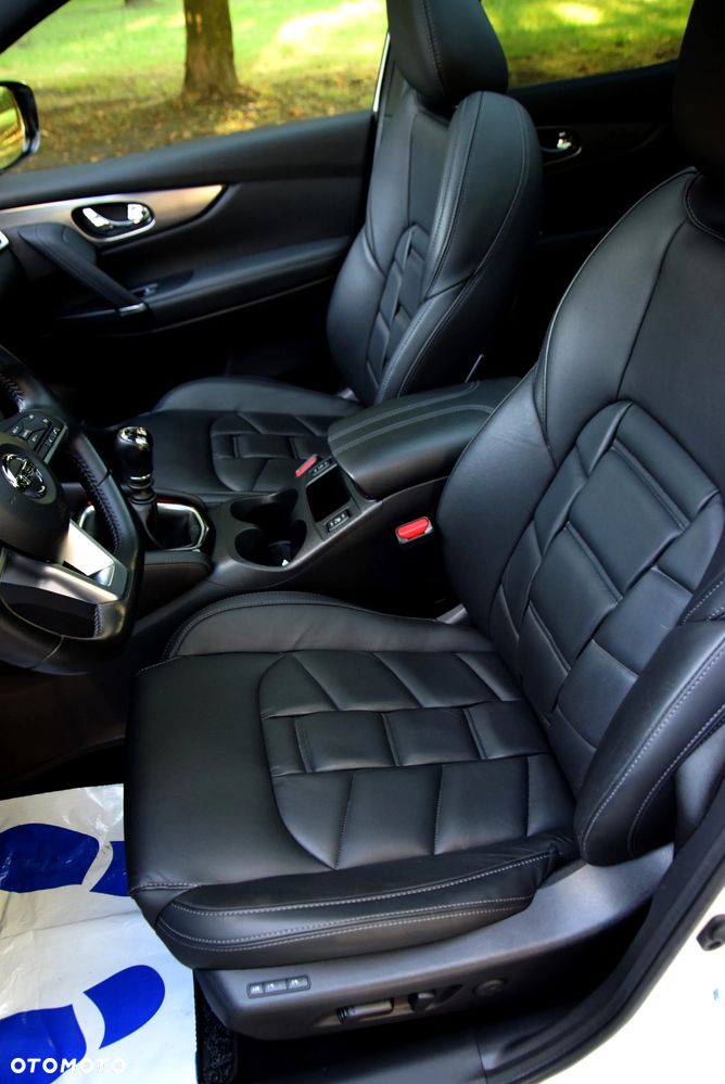 Nissan Qashqai 1.3 DIG-T Tekna+ - 19