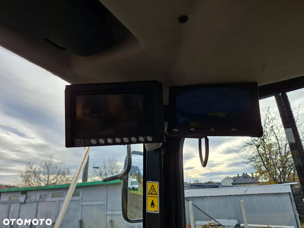 Caterpillar CAT 914 M - 33