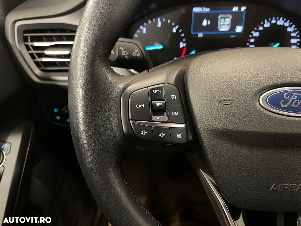 Ford Focus 1.5 EcoBlue Connected - 22