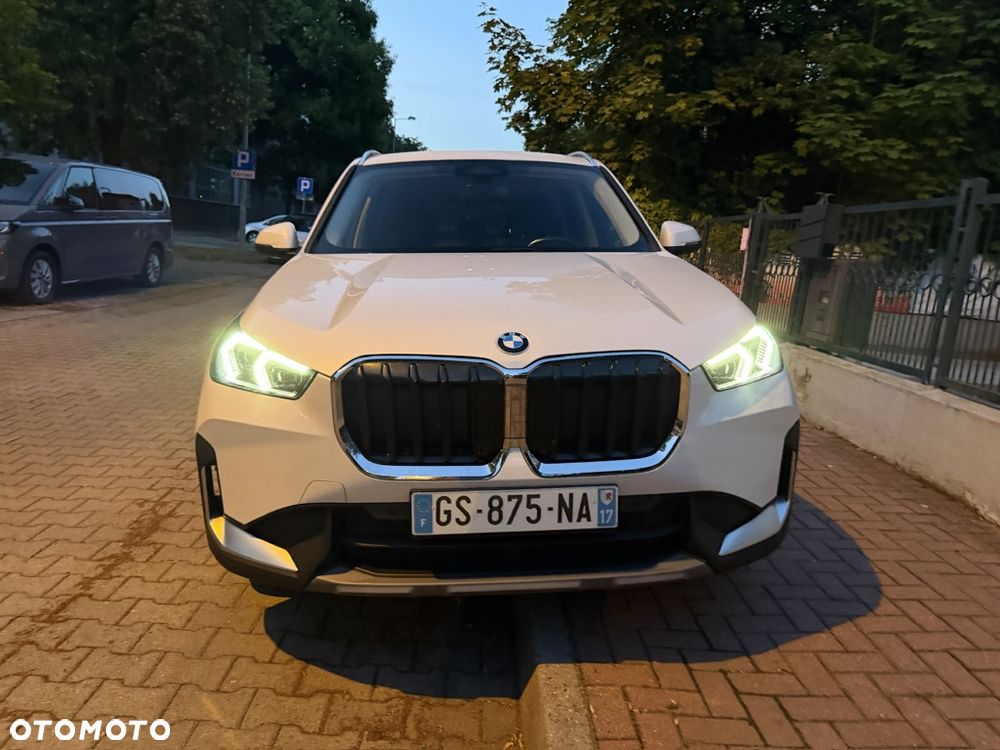 BMW X1 - 15