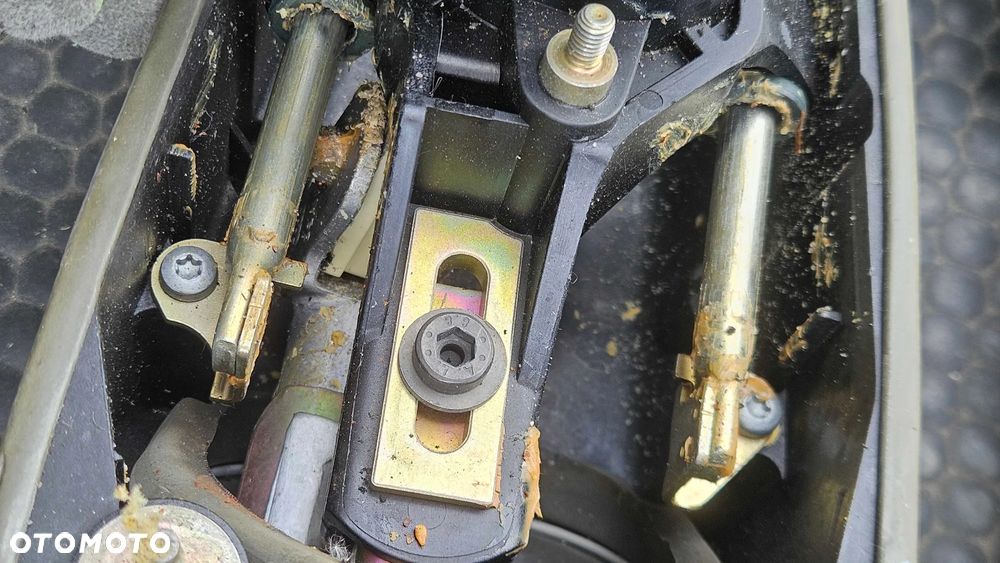 Wybierak Lewarek 8E0711290 8E0711613 8E0711025 5 Biegów Cięgno Skrzyni 1.8 T 1.9 TDI 2.0 ALT FSI Audi A4 B6 B7 - 8