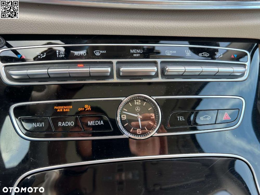 Mercedes-Benz Klasa E 220 d 4-Matic All-Terrain Exclusive - 26