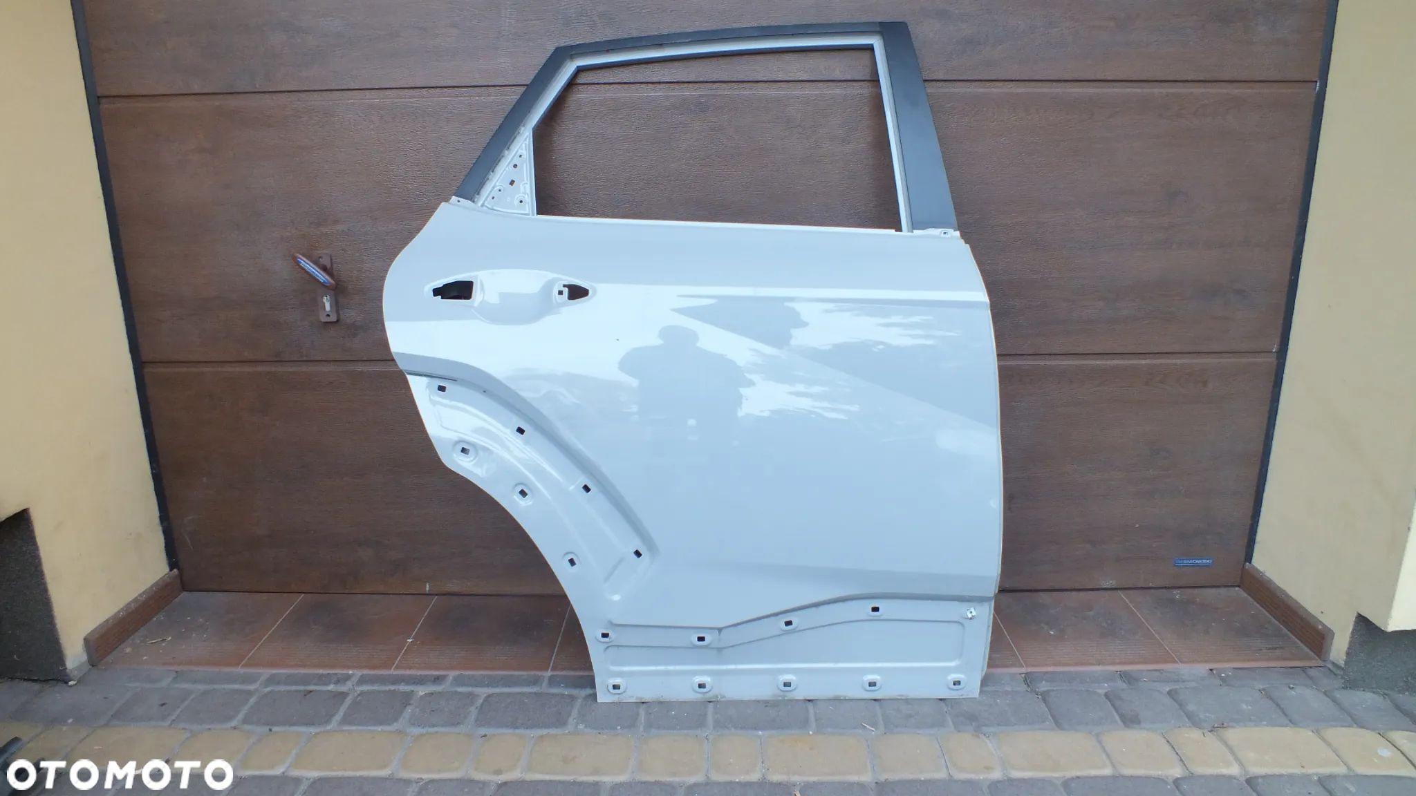 Drzwi tylne prawe Hyundai Kona II - 1