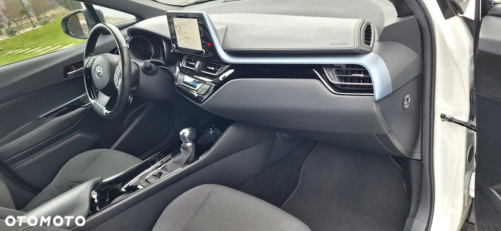 Toyota C-HR 2.0 Team Deutschland - 15