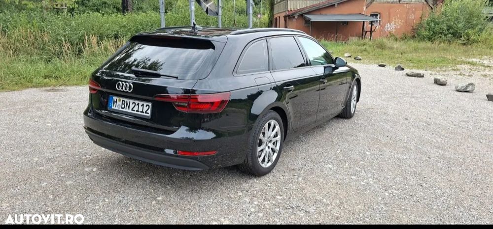 Audi A4 2.0 TDI DPF clean multitronic Attraction - 6