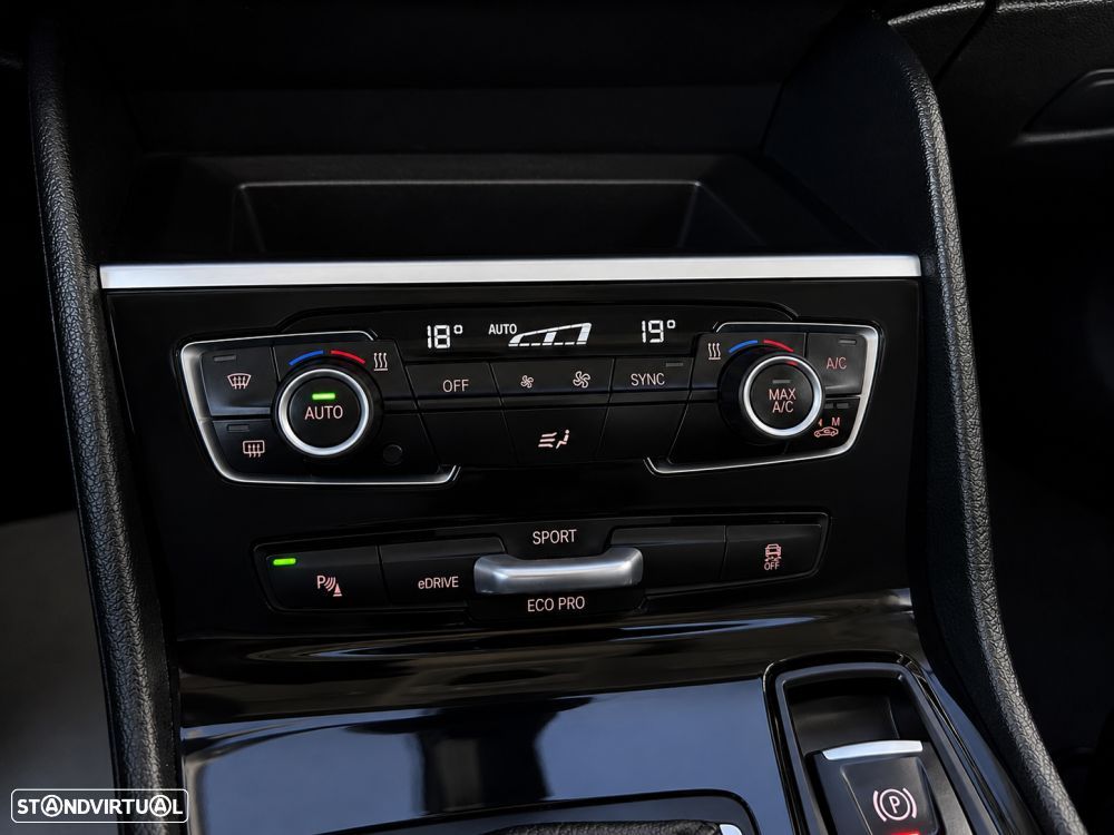 BMW 225xe Active Tourer Advantage - 29