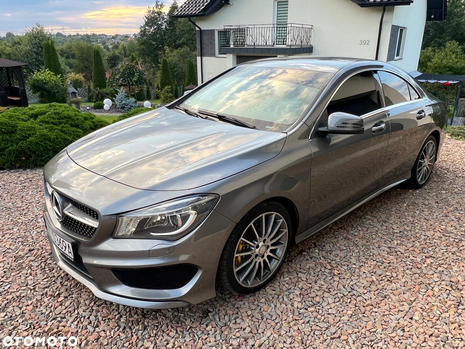 Mercedes-Benz CLA - 27