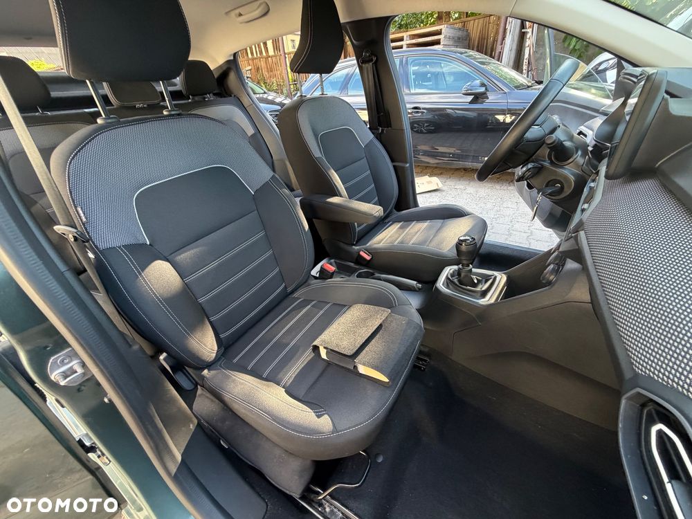 Dacia Sandero - 7