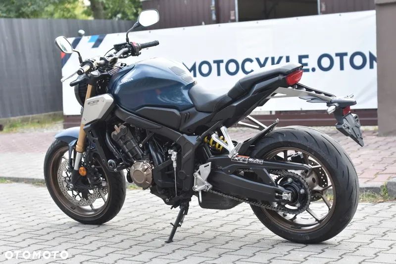 Honda CB - 21