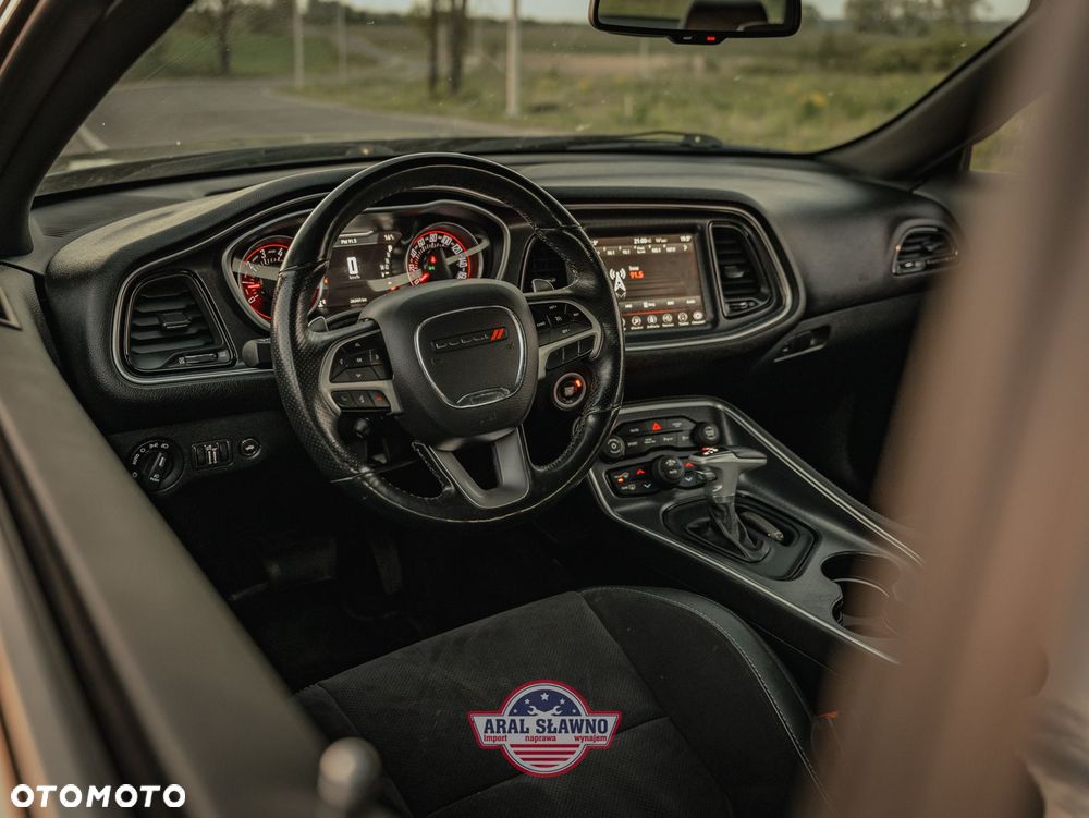 Dodge Challenger 3.6 GT AWD - 10