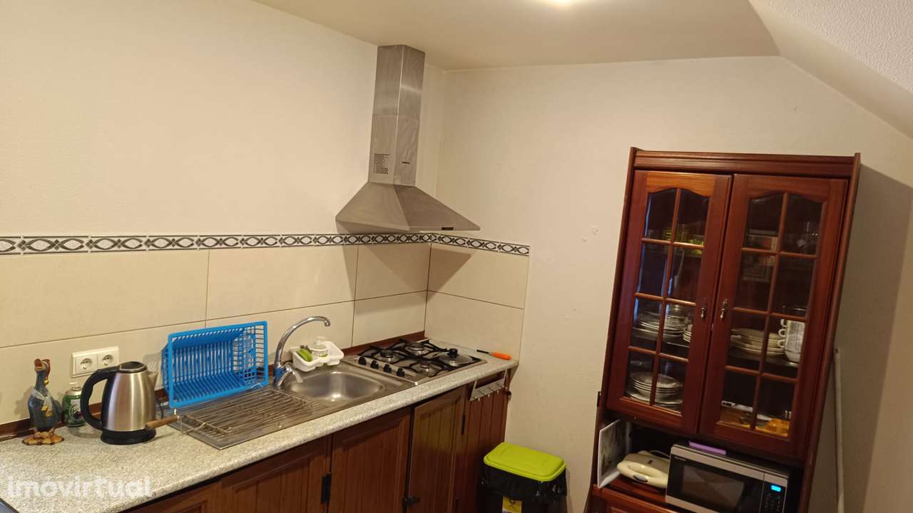 ANEXO T1 EM MORADIA PRIVADA - Grande imagem: 4/7