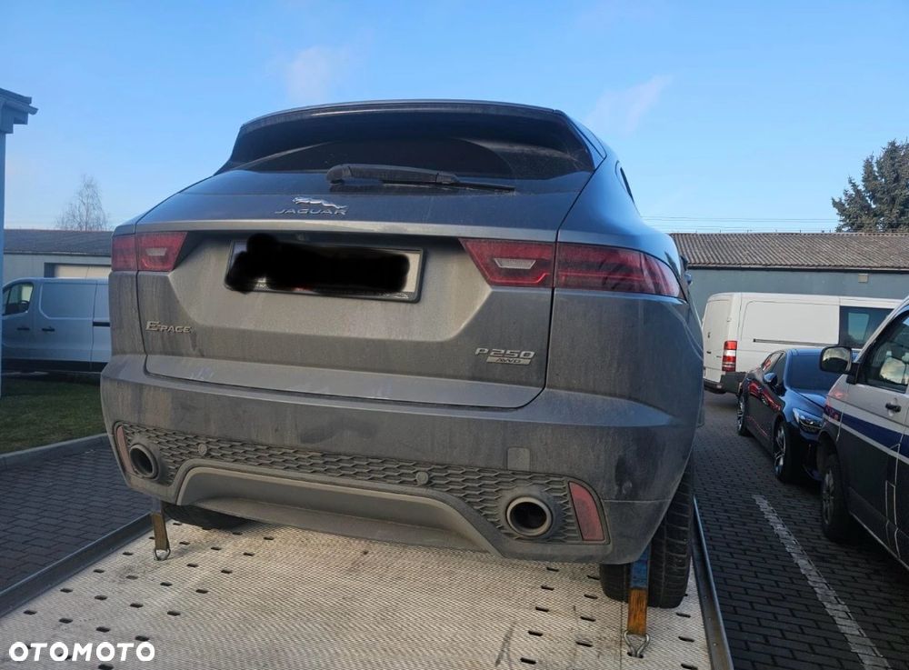 Jaguar E-Pace 2.0 i4P AWD R-Dynamic - 5