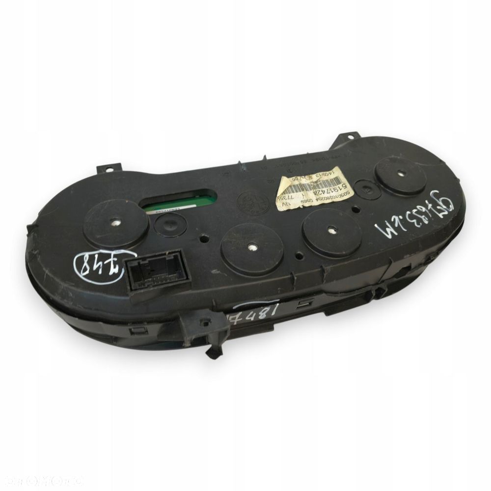 LICZNIK ZEGARY 51917424 Fiat Grande Punto Evo 1.3 M-JET 97 693km europa - 9