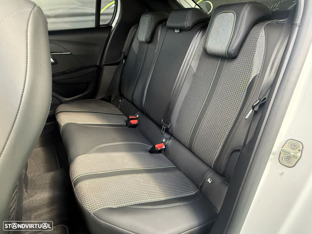 Peugeot 208 1.5 BlueHDi GT - 17