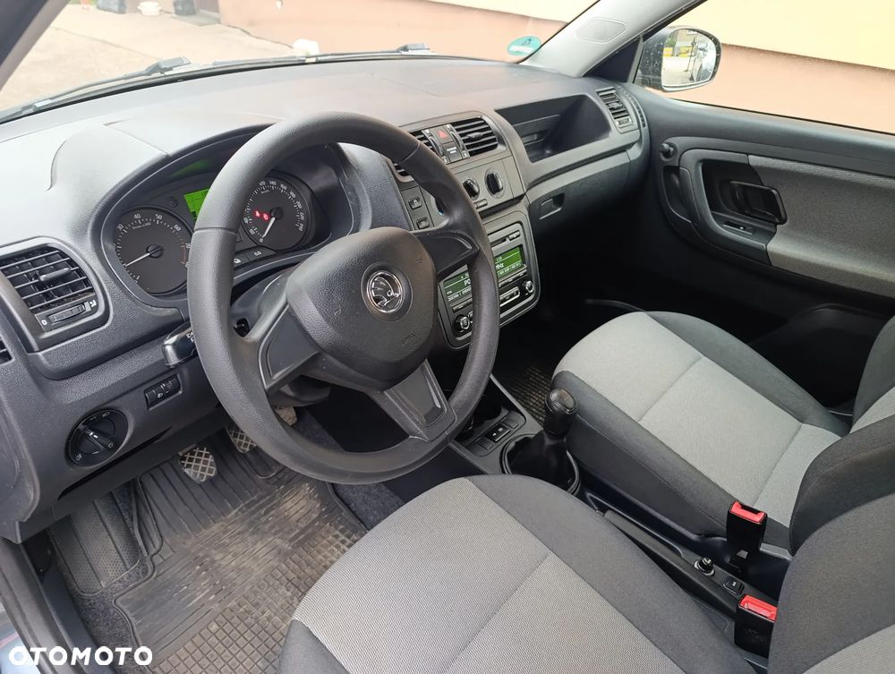 Skoda Fabia - 23