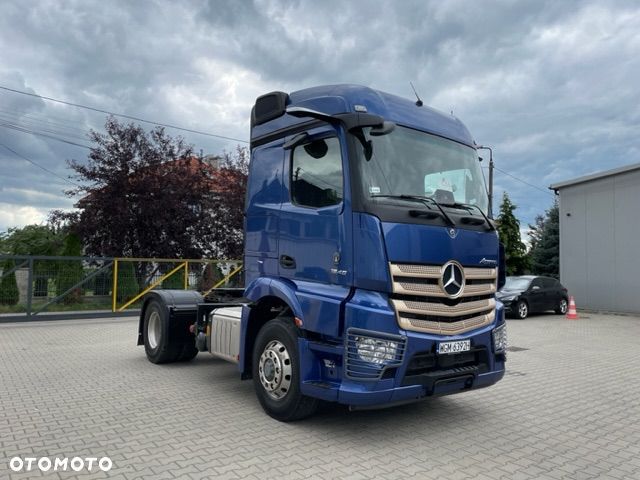 Mercedes-Benz Actros - 4