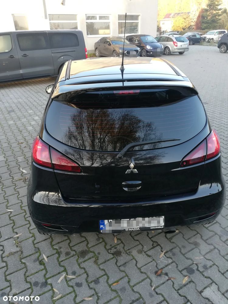 Mitsubishi Colt 2009 photo 2